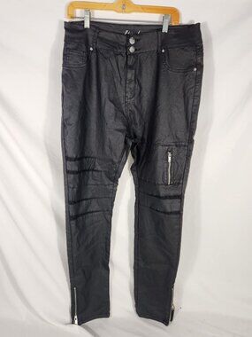 CITY CHIC  Womens Plus Y2K Cargo Rocker Motorcycle Pants Zippers Lace Vents 18